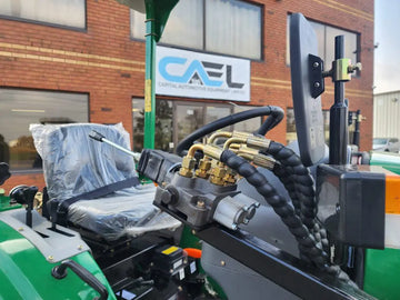 🚜 Tracteur Polyvalent avec Moteur Perkins